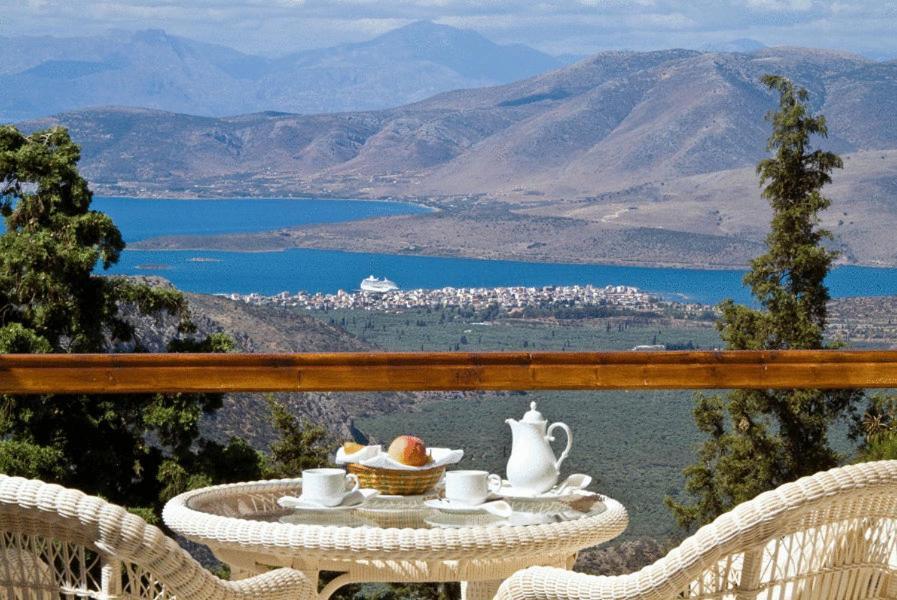 Delphi Palace レストラン 写真